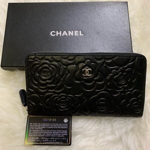 CHANEL Camellia Wallet